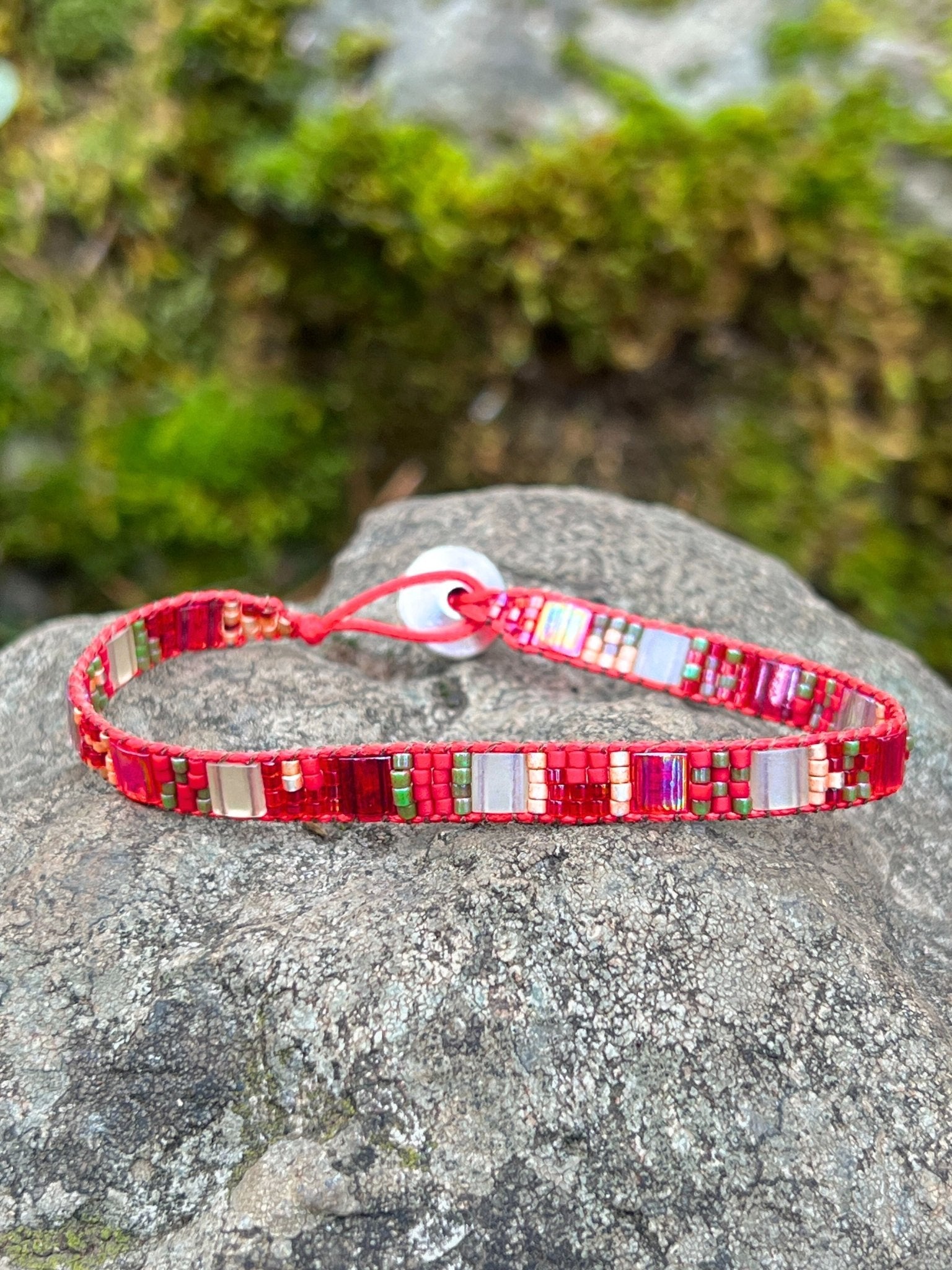 Hilo Single Bracelet - 1 strand by Collective Journey Art