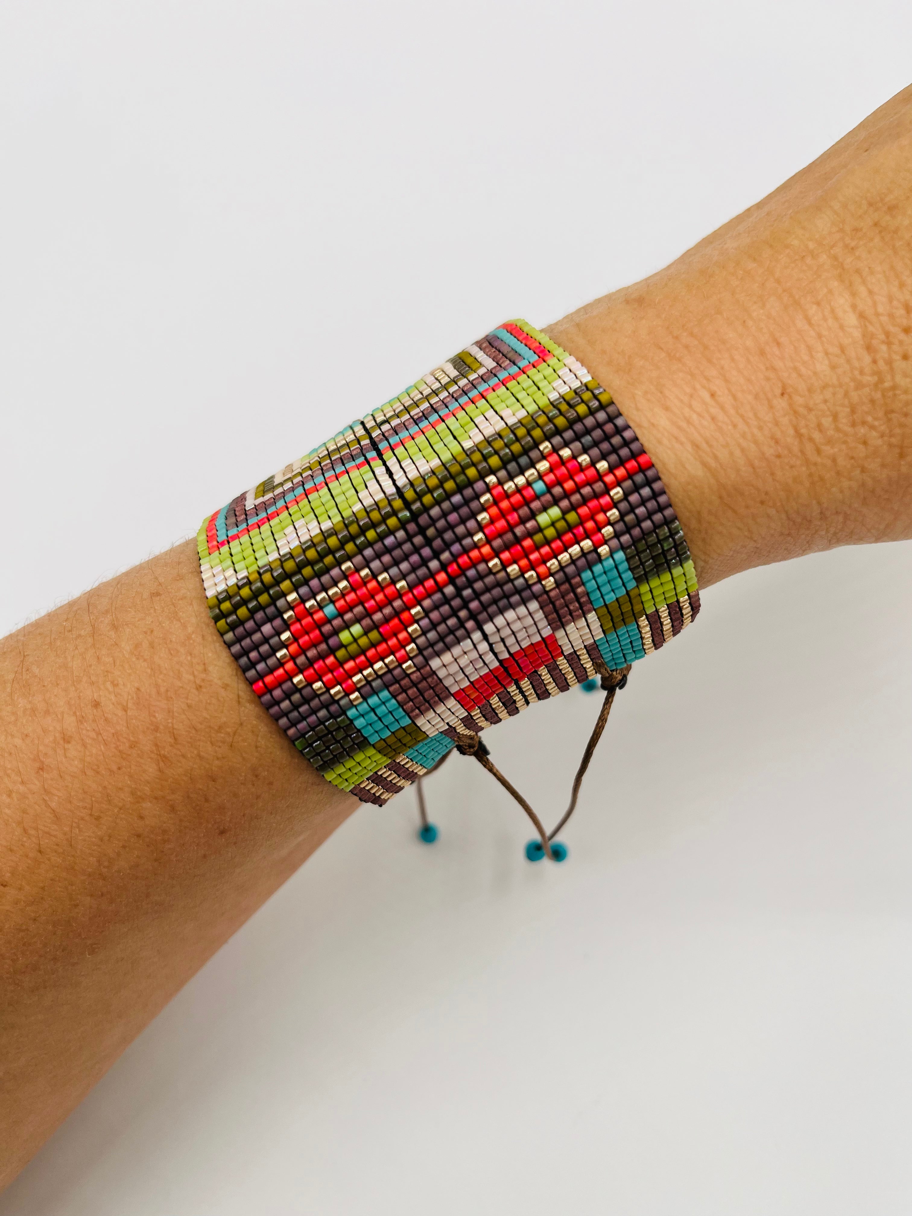 Nativo Cuff Wide Adjustable