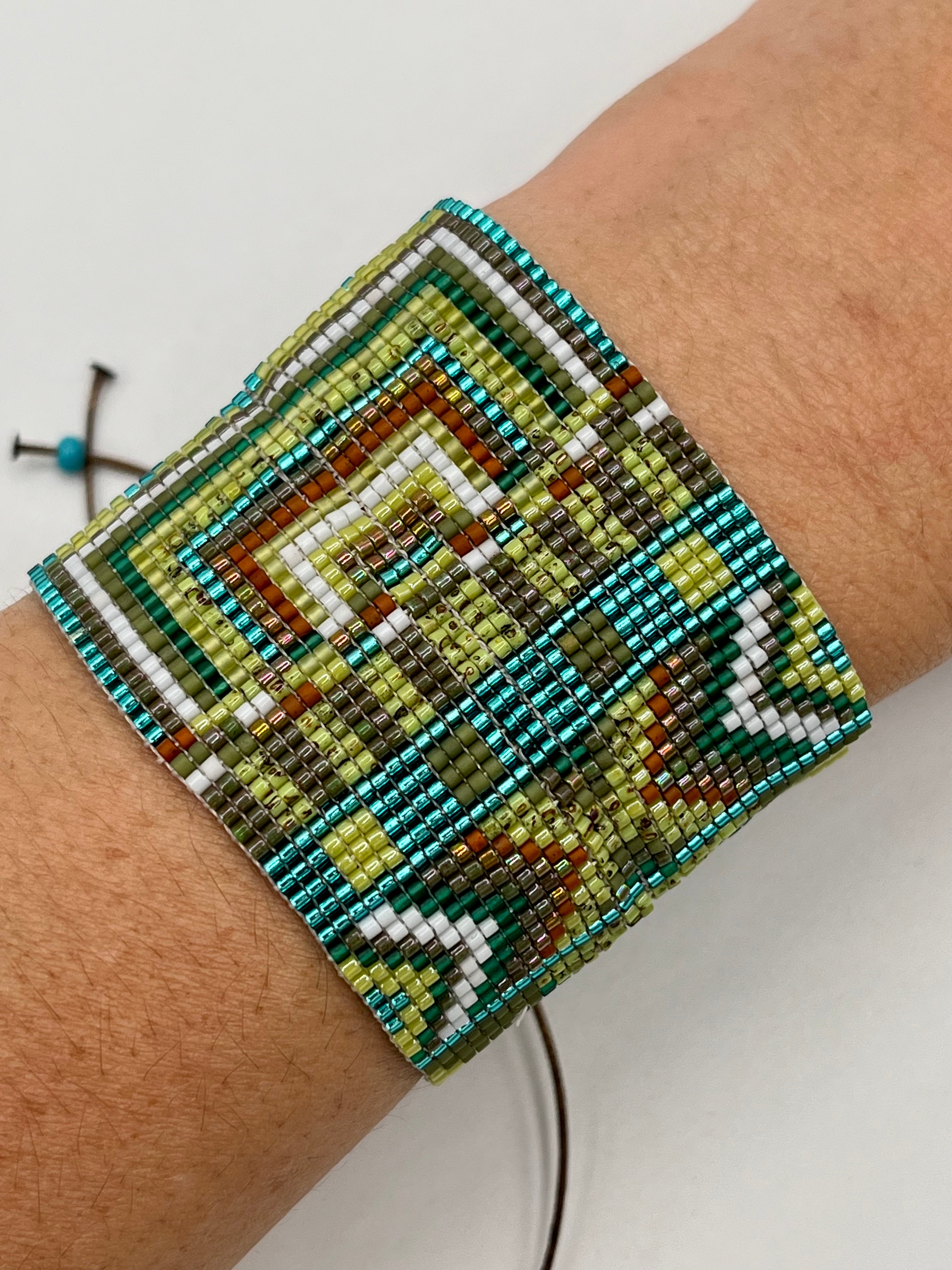 Nativo Cuff Wide Adjustable