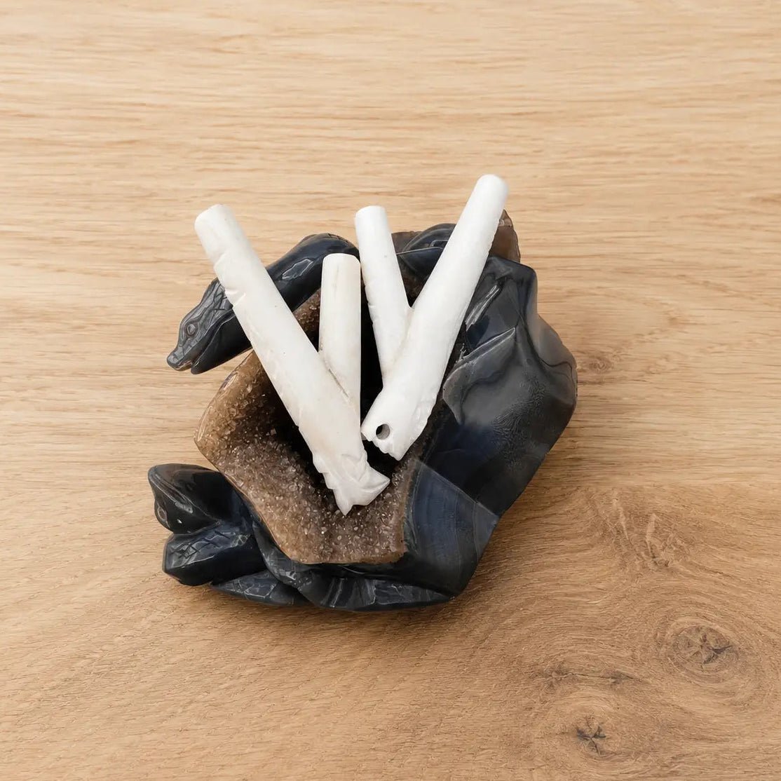 White Serpentine Stone Kuripe | Handcrafted Hapé Self-Applicator by Collective Journey Art